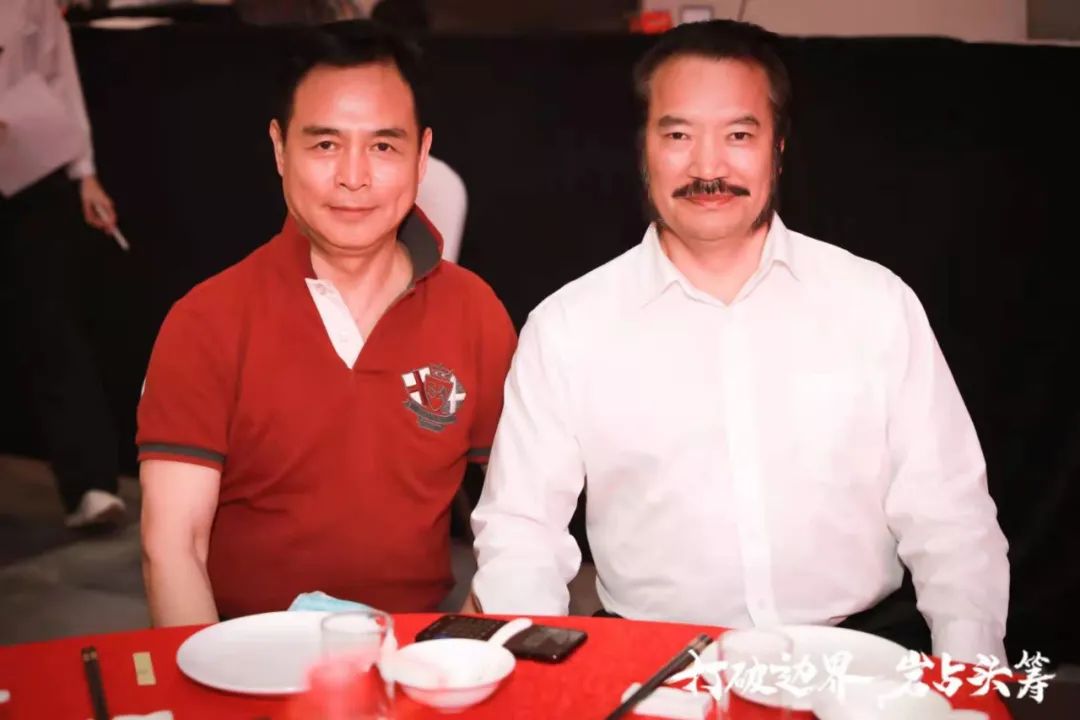 群星璀璨，共譜華章 | 2021將軍企業(yè)戰(zhàn)略營銷峰會(huì)答謝晚宴盛大舉行！(圖14)