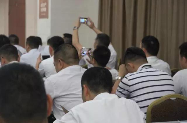 奮力拼搏，實現(xiàn)新跨越|將軍企業(yè)6月工作會議圓滿召開
(圖2)