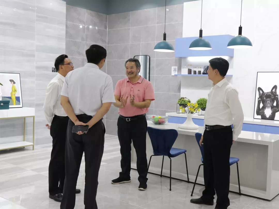 將軍企業(yè)再次迎來(lái)衡陽(yáng)政府考察團(tuán)，共謀發(fā)展
(圖3)