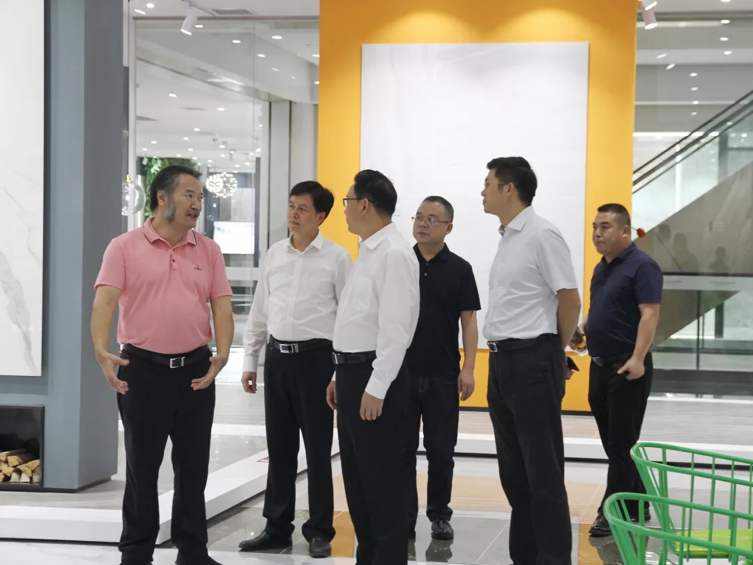 將軍企業(yè)再次迎來(lái)衡陽(yáng)政府考察團(tuán)，共謀發(fā)展
(圖4)