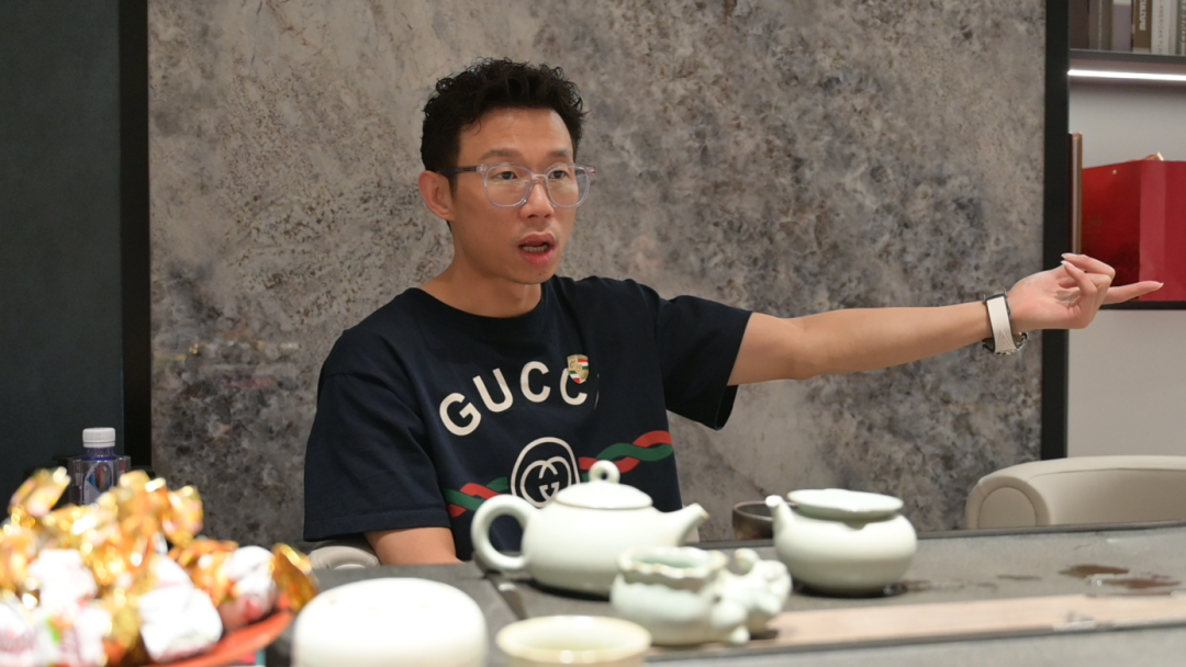從批發(fā)到千萬級大商！代理大將軍20年，她憑這幾點穩(wěn)占當?shù)仡^部(圖2)